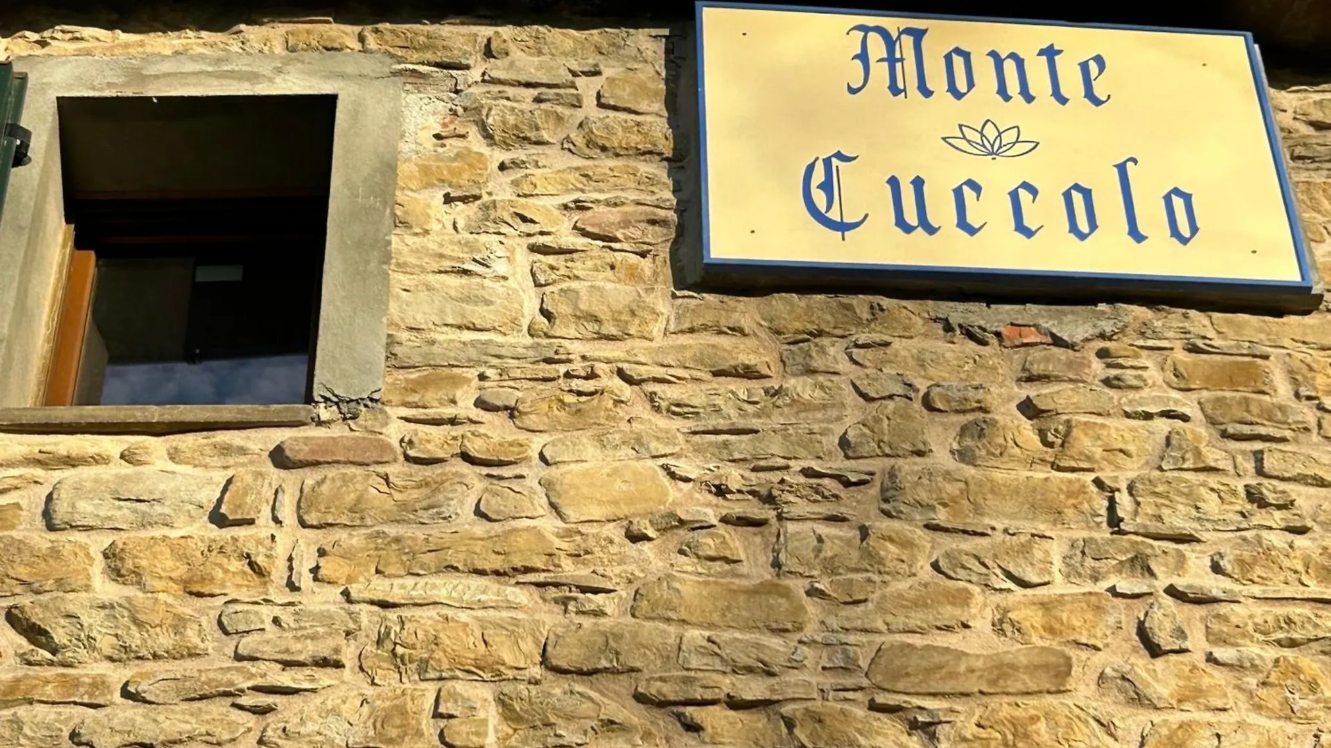 Monte Cuccolo House B&B Fontanelice 0*,  Italia