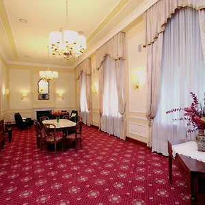 4* Hotel Grand Porro
